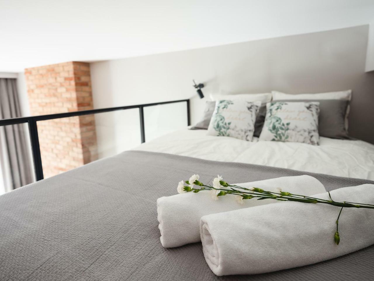 קרקוב Loft Apartment Cracow Old Town 3Min Main Sq מראה חיצוני תמונה